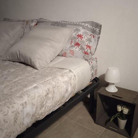 Apartamento Da Vale E Teo Legnano Exterior foto